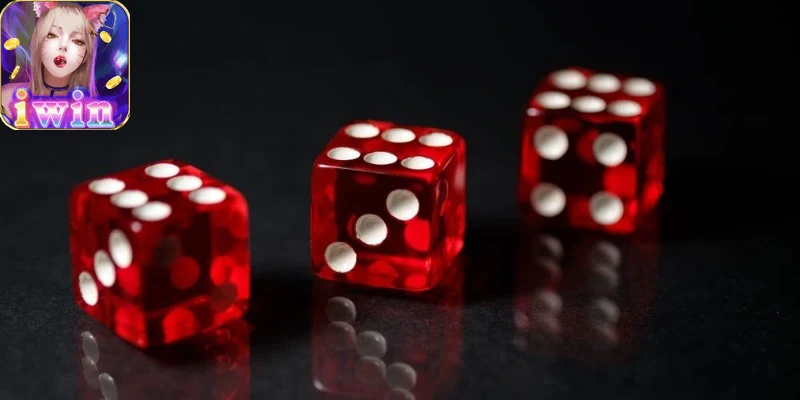 Hình ảnh người chơi trải nghiệm game iwin68 trên điện thoại